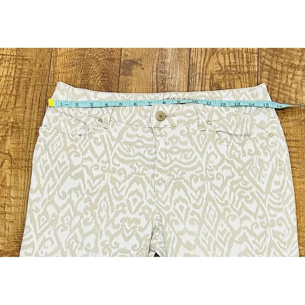 Chicos Platinum‎ Crop Pants 00 Tan White Ikat Pattern Mid Rise Womens 5 Pocket